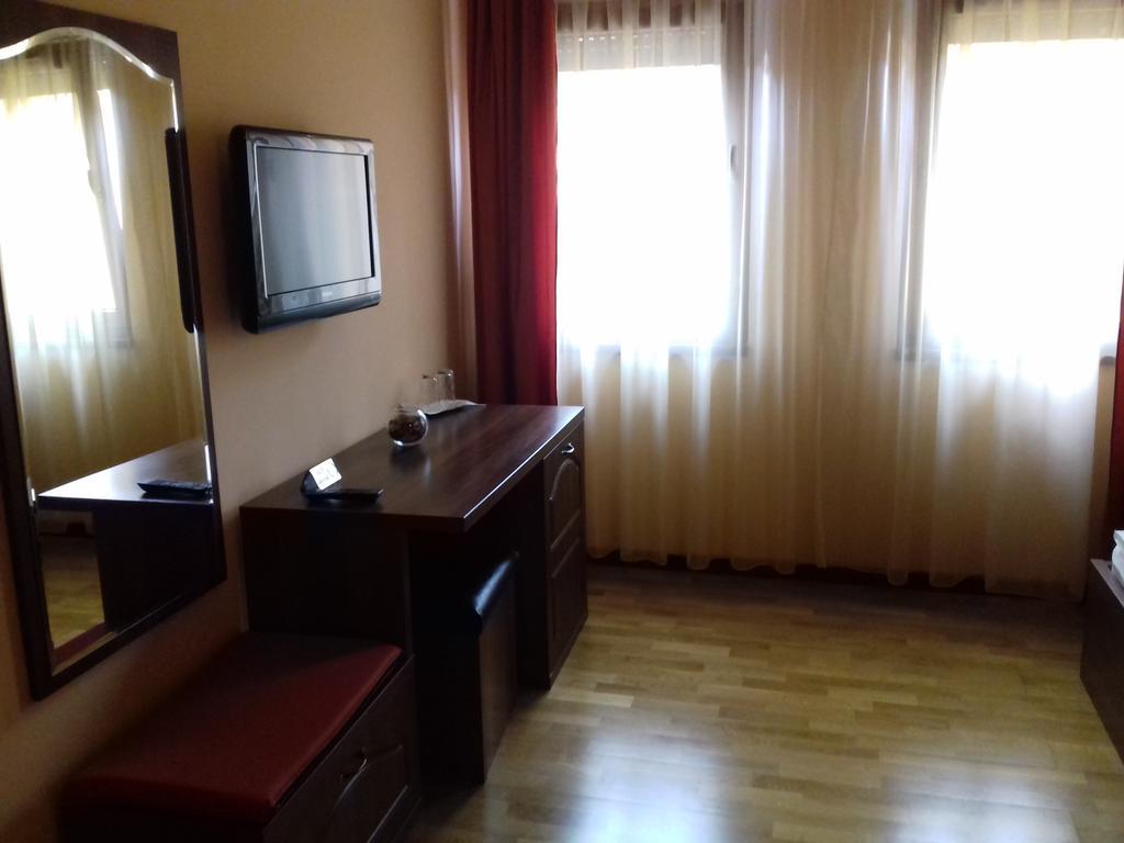 Pensiunea Damiris Băile Felix Extérieur photo